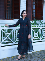 VAMIKA Co-ord set - Black (Chanderi)