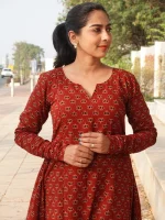 THAMARA - Kurti Red - Image 2